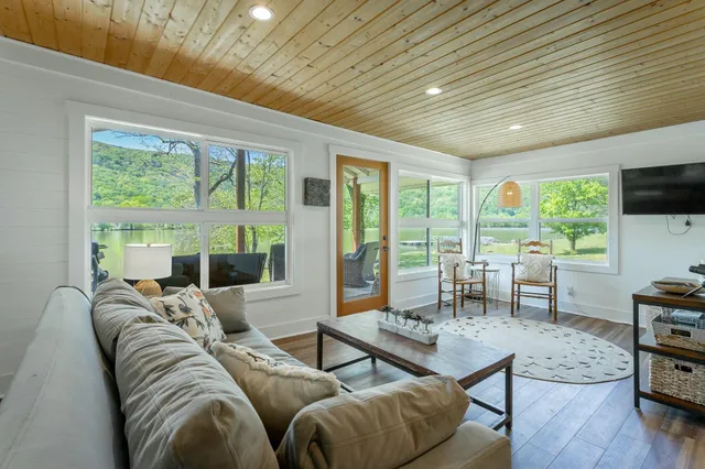 $440,000 | 9794 Mullins Cove Road, Whitwell, TN 37397