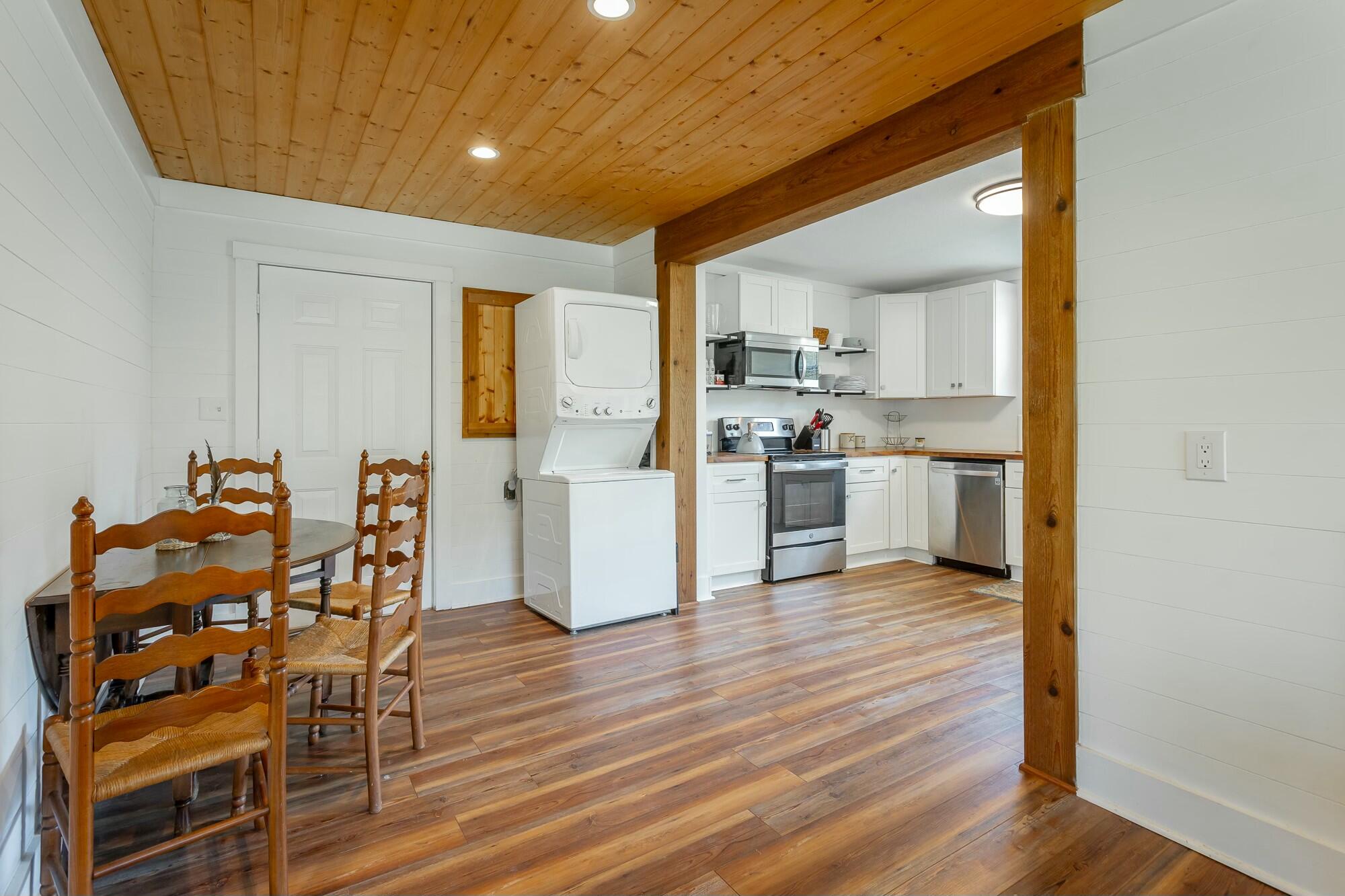 9794 Mullins Cove Road Whitwell, TN 37397 - Photo 24 of 44 tempImage36y0YF