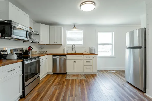 $440,000 | 9794 Mullins Cove Road, Whitwell, TN 37397