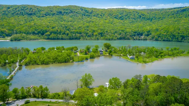 $440,000 | 9794 Mullins Cove Road, Whitwell, TN 37397