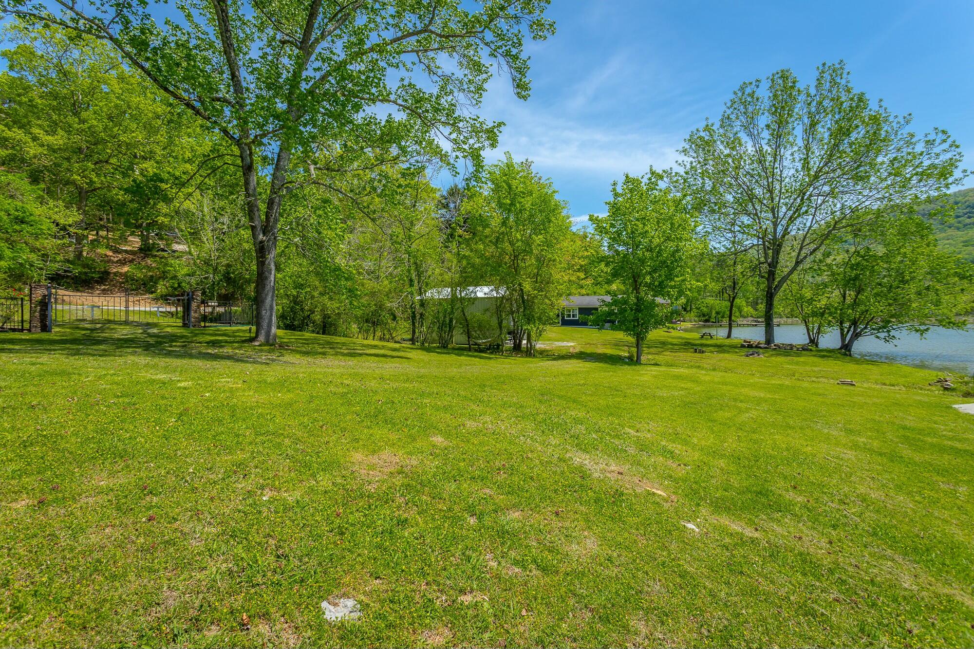 9794 Mullins Cove Road Whitwell, TN 37397 - Photo 4 of 44 tempImageGgBHLZ