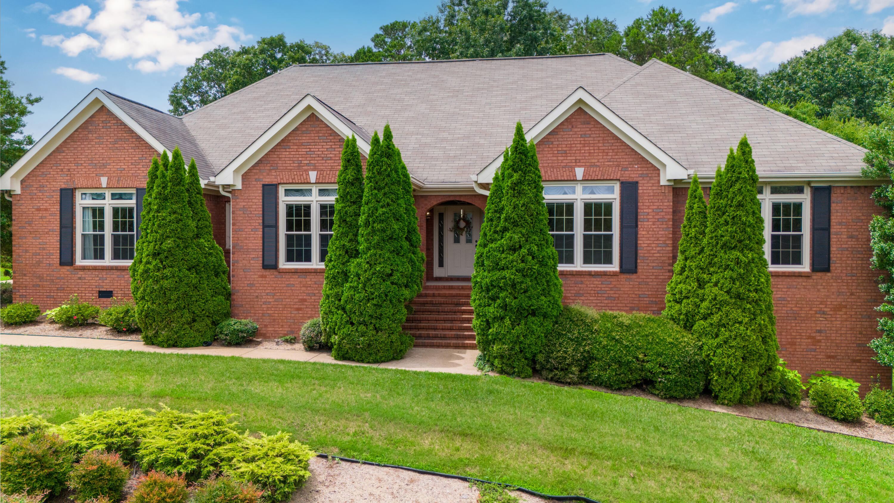 9727 Shadow Valley Circle Chattanooga, TN 37421 - Photo 2 of 53 9727 SHADOW VALLEY CIR