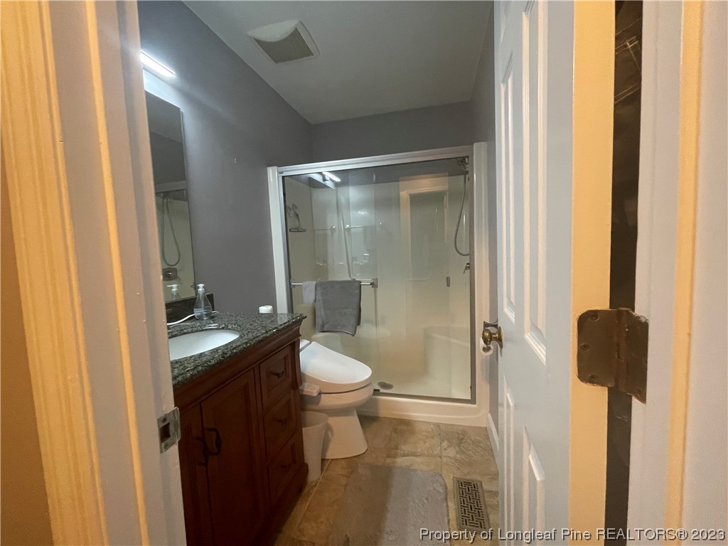 1918 Riverside Boulevard Lumberton, NC 28358 - Photo 4 of 29 Gallery Image 4