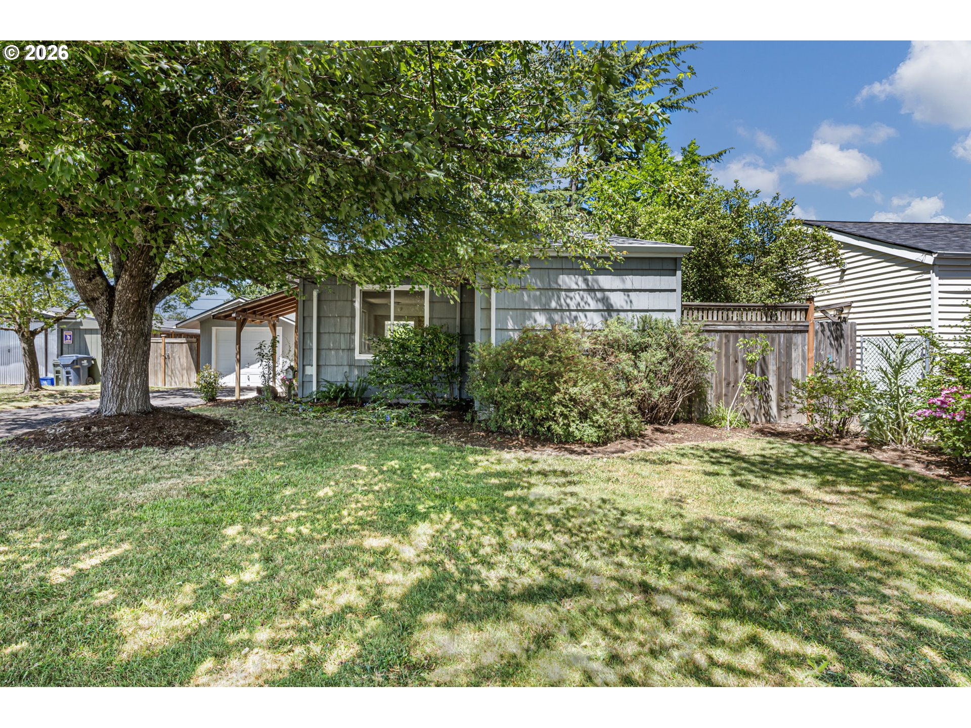 1716 G Street Springfield, OR 97477 - Photo 3 of 28