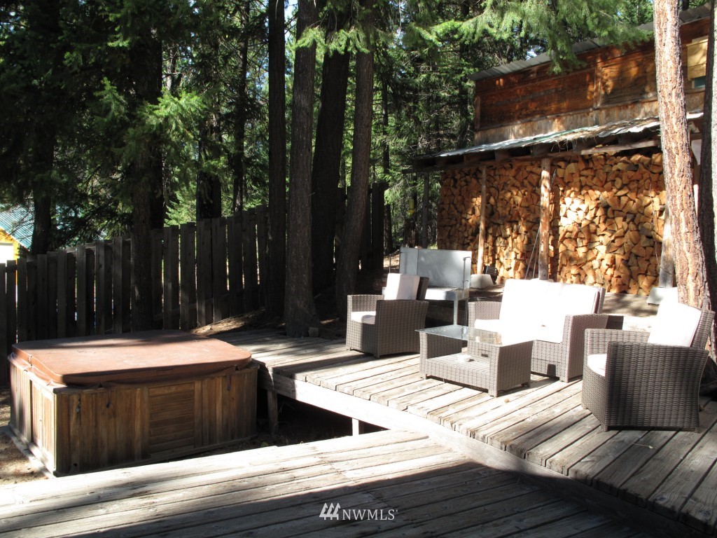 1040 Wagon Wheel Road Cle Elum, WA 98922 - Photo 3 of 14 Gallery Image 3