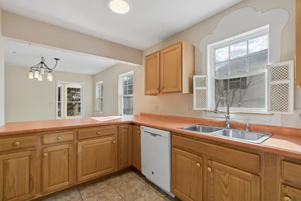 $629,000 | 18 Linden Drive, Lebanon, NH 03784