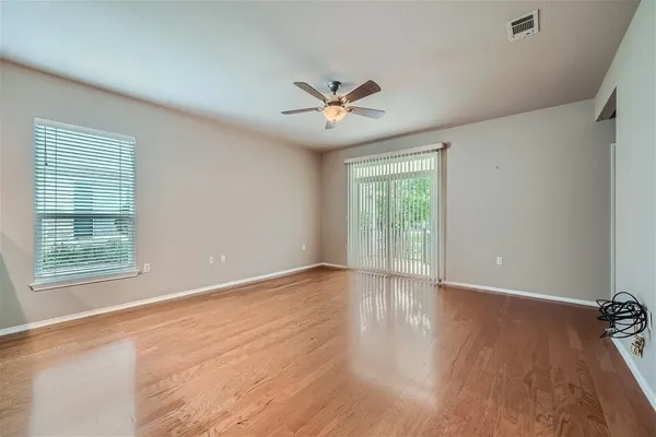 $2,500 | 120 Muir Court, Georgetown, TX 78633