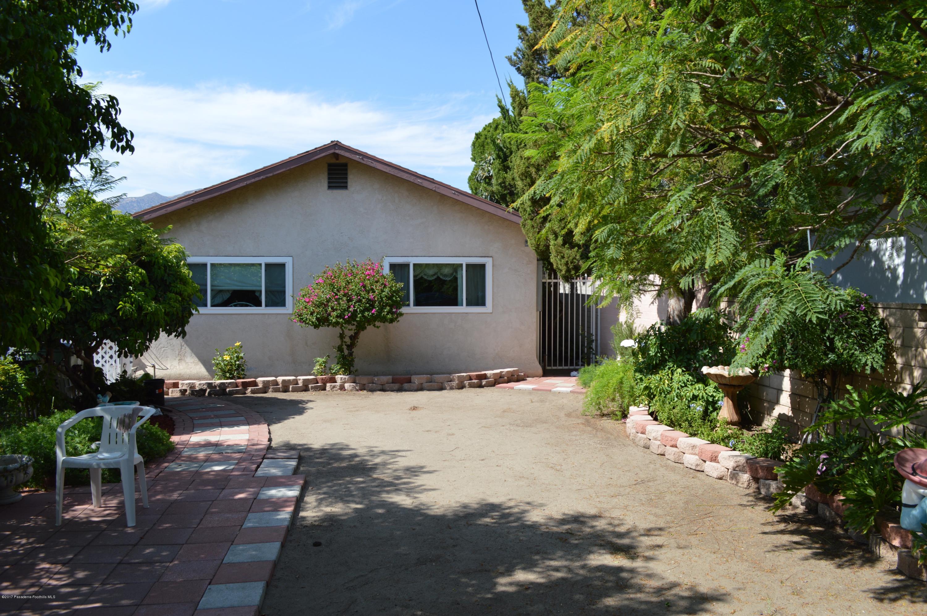 7613 Machrea Street Tujunga, CA 91042 - Photo 12 of 13 11