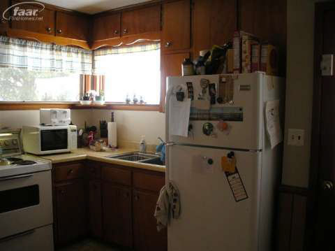 498 East Britton Road Morrice, MI 48857 - Photo 3 of 10 20343431-2.JPG