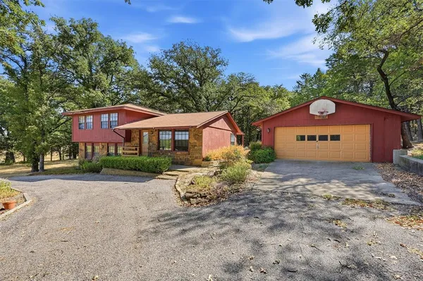 $475,000 | 1471 County Road 219, Gainesville, TX 76240