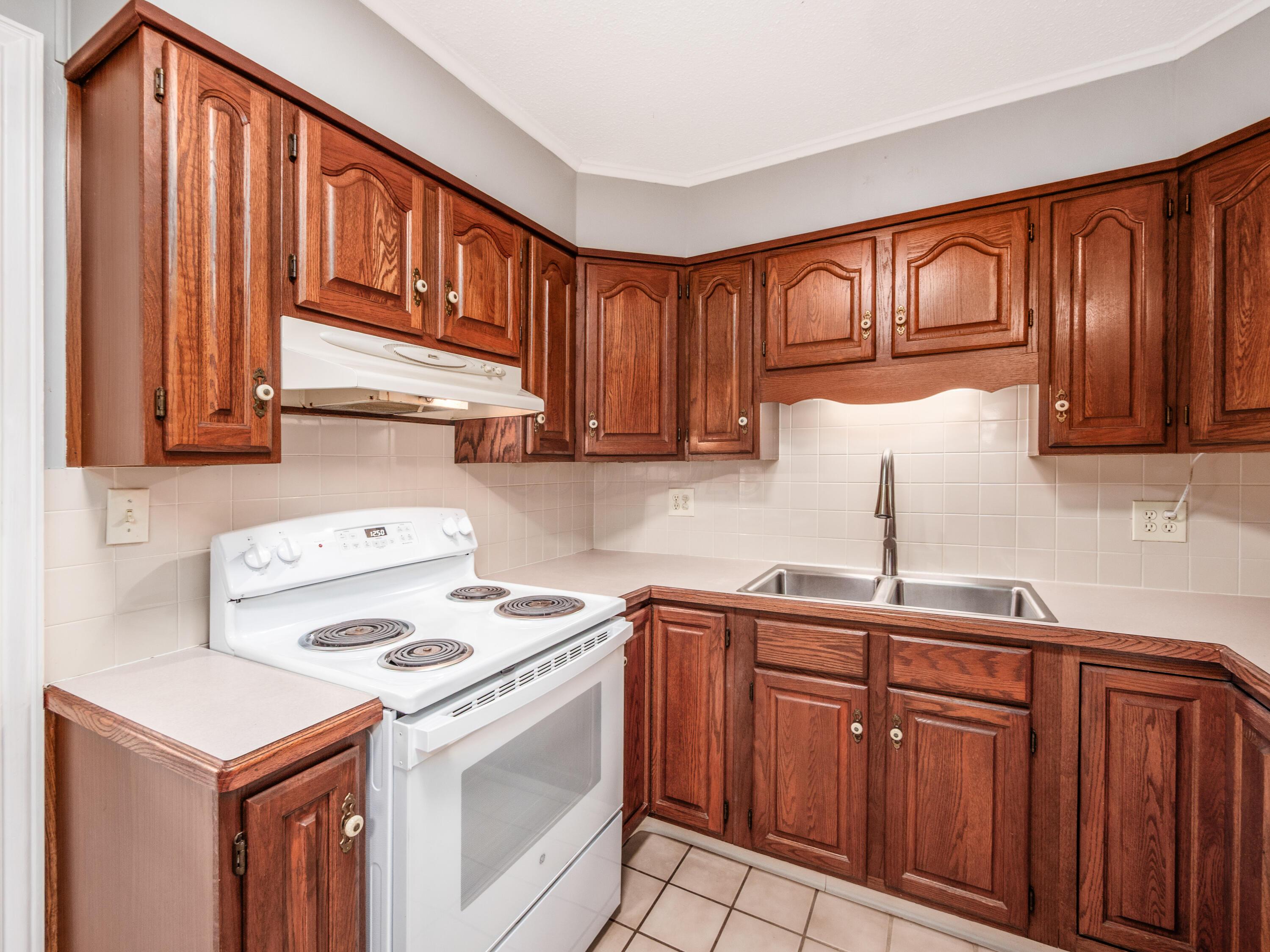 696 Williams Road Columbus, OH 43207 - Photo 23 of 39 A_696_Buttles_032