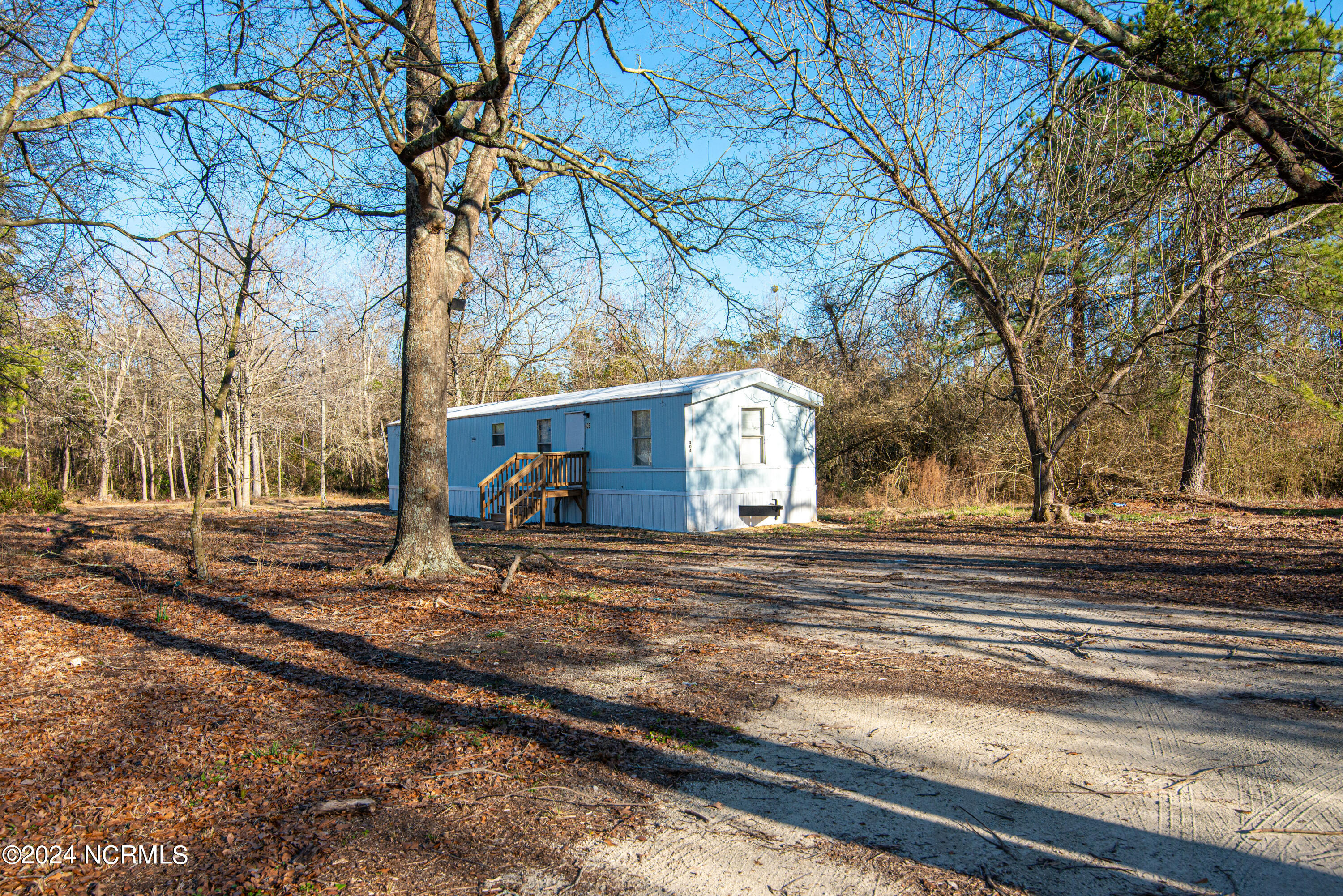 531 Fowler Manning Road Richlands, NC 28574 - Photo 33 of 35 DSC_9307