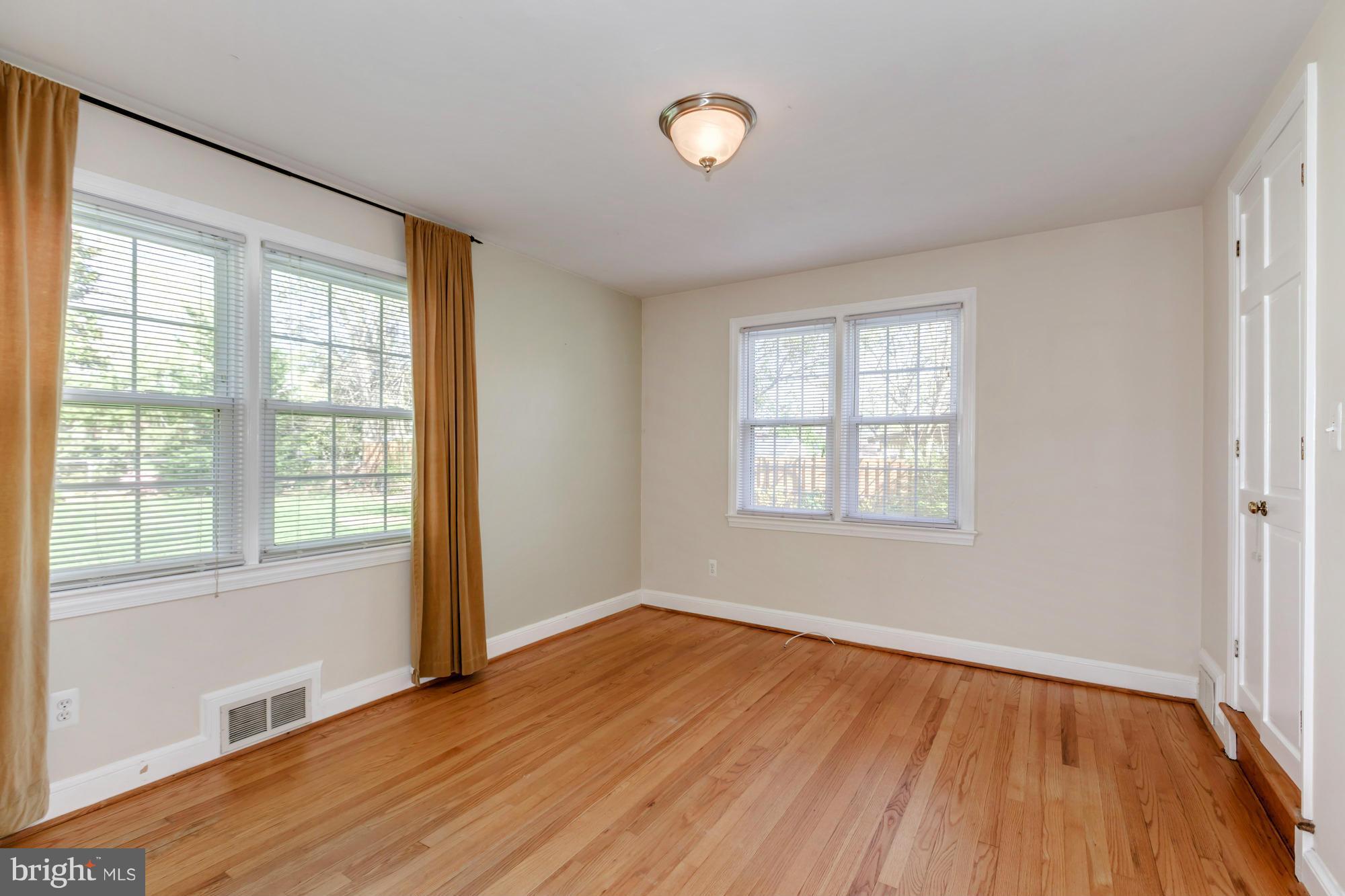 5910 Grayson Street Springfield, VA 22150 - Photo 14 of 30 Bedroom