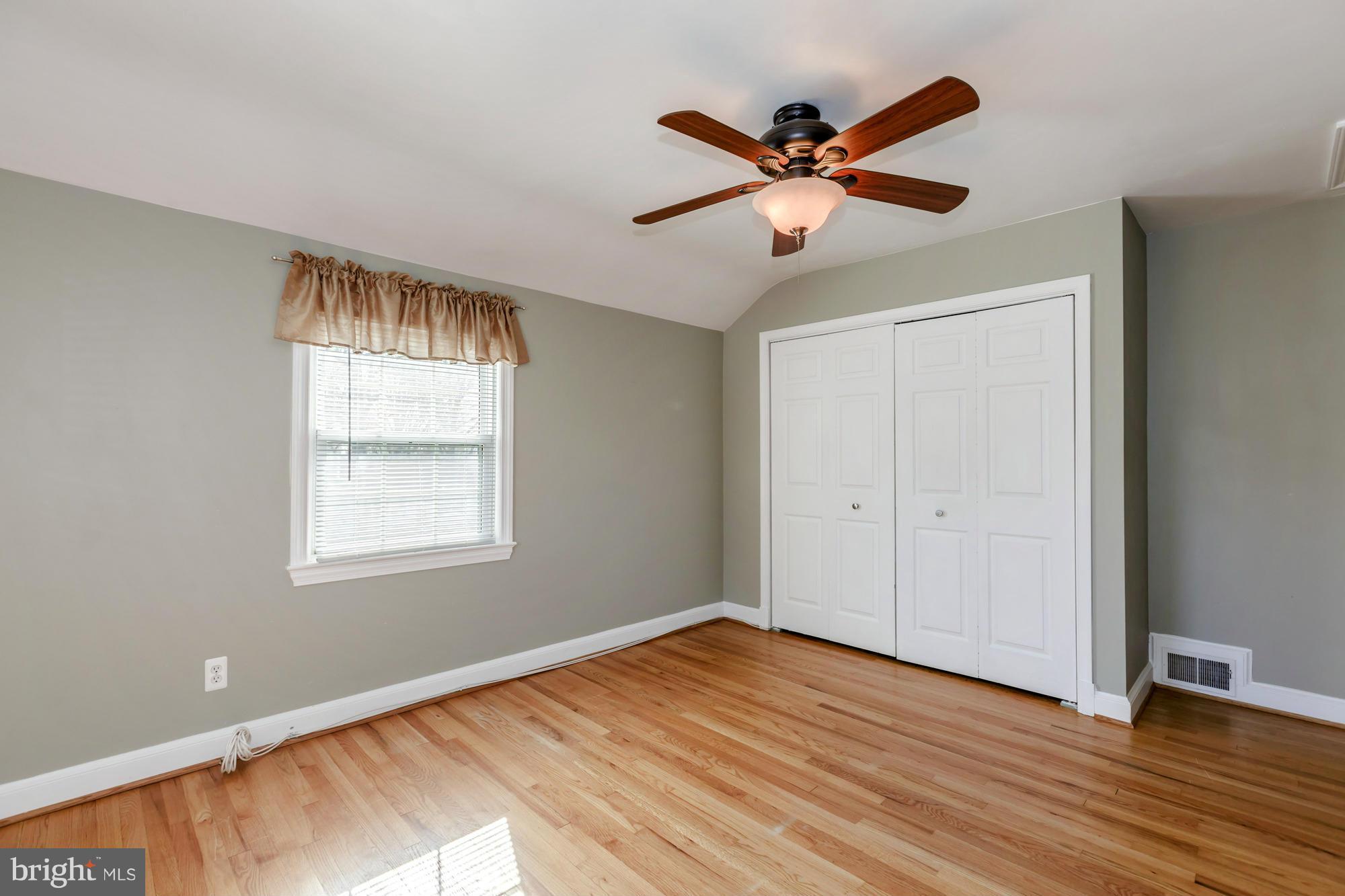 5910 Grayson Street Springfield, VA 22150 - Photo 23 of 30 Bedroom