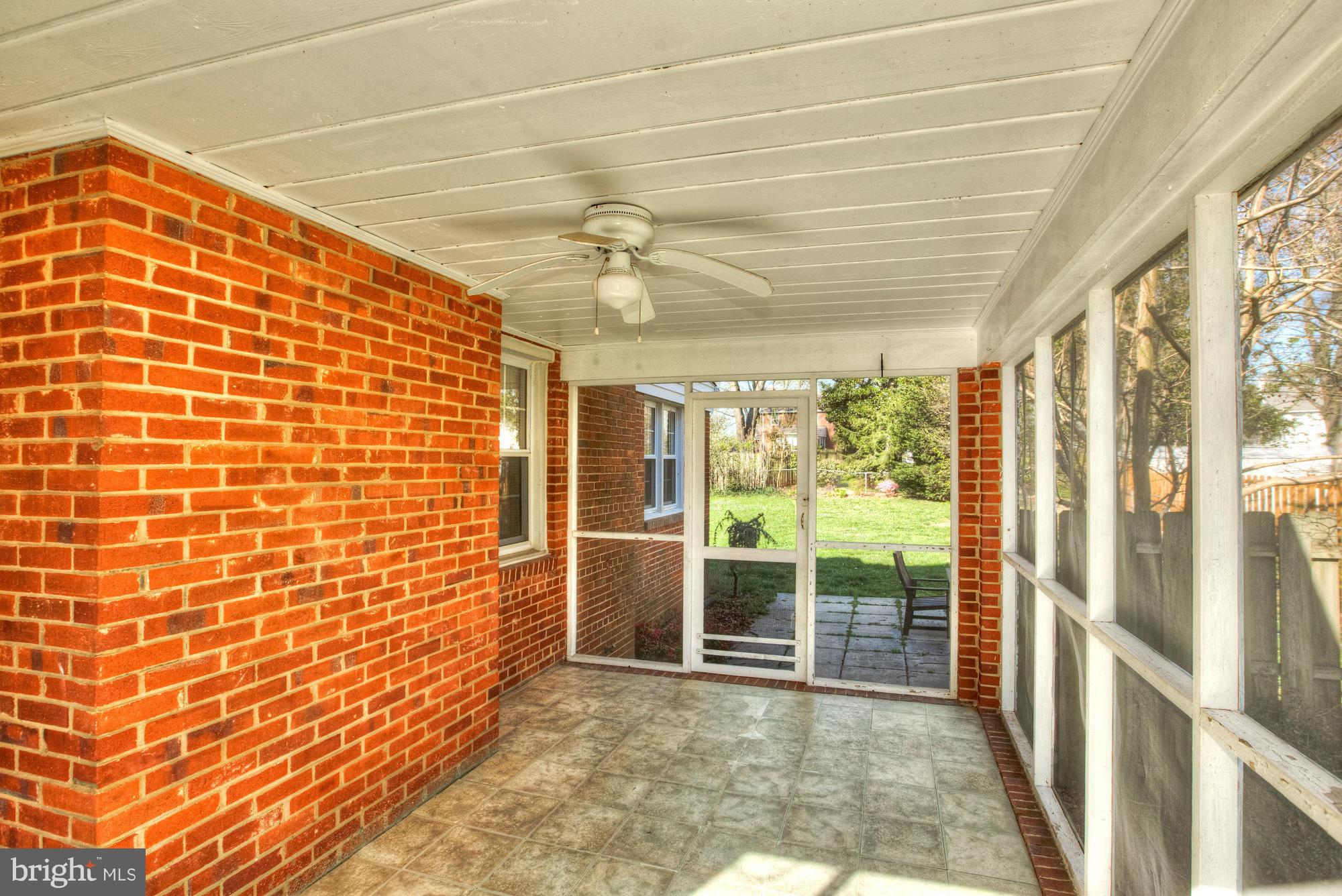 5910 Grayson Street Springfield, VA 22150 - Photo 24 of 30 Screened-in patio
