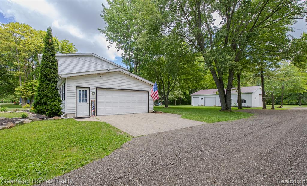 12364 Morrish Road Clio, MI 48420 - Photo 4 of 81