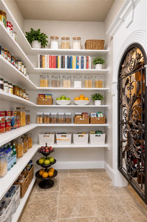 212 Oak Ridge Road Denison, TX 75021 - Photo 8 of 40 Main House pantry