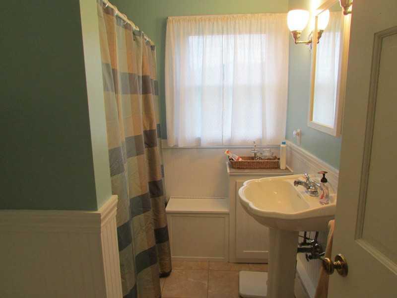159 Ridge Road Bath, ME 04530 - Photo 17 of 23 Bathroom.