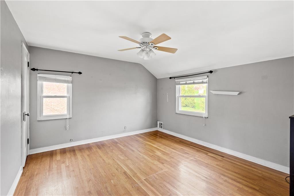 839 Middle Road Pittsburgh, PA 15234 - Photo 10 of 16 Gallery Image 10