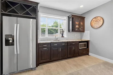 $750,000 | 12000 West 184th Street, Overland Park, KS 66013