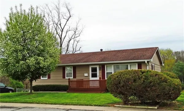 $264,900 | 409 5th Street, Weston, MO 64098