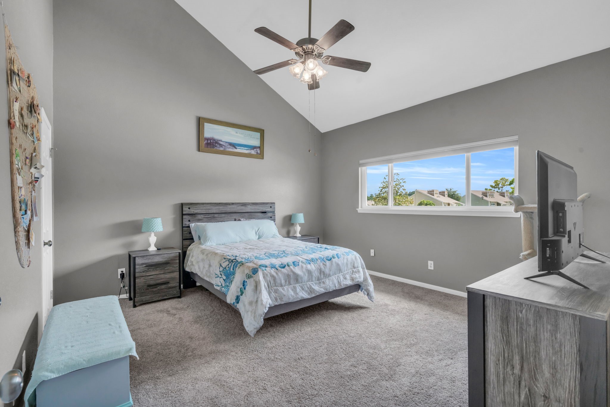 156 April Point Drive South Conroe, TX 77356 - Photo 9 of 40