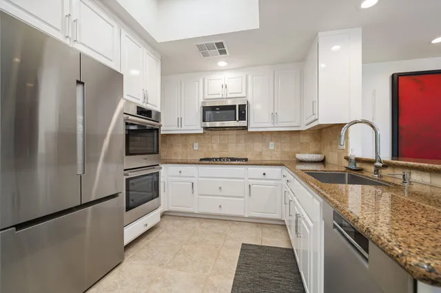 $1,235,000 | 7 Dartmouth Drive, Rancho Mirage, CA 92270