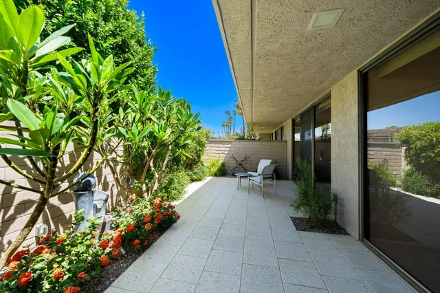 $1,235,000 | 7 Dartmouth Drive, Rancho Mirage, CA 92270