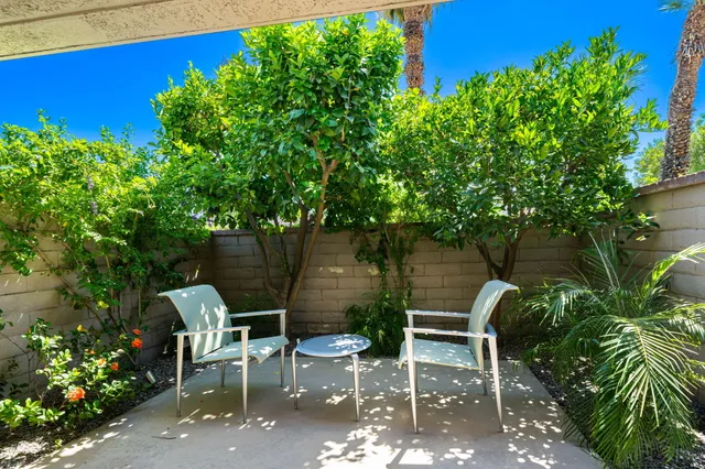 $1,235,000 | 7 Dartmouth Drive, Rancho Mirage, CA 92270