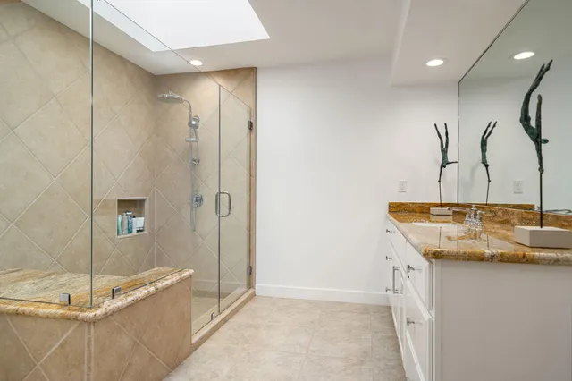 $1,235,000 | 7 Dartmouth Drive, Rancho Mirage, CA 92270