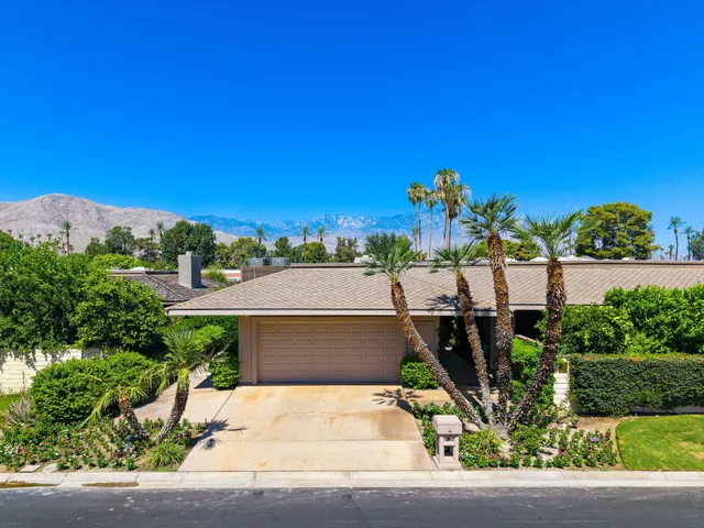 $1,235,000 | 7 Dartmouth Drive, Rancho Mirage, CA 92270