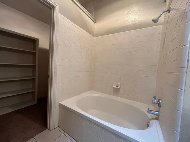 $1,350 | 6113 8th Drive, Lubbock, TX 79416