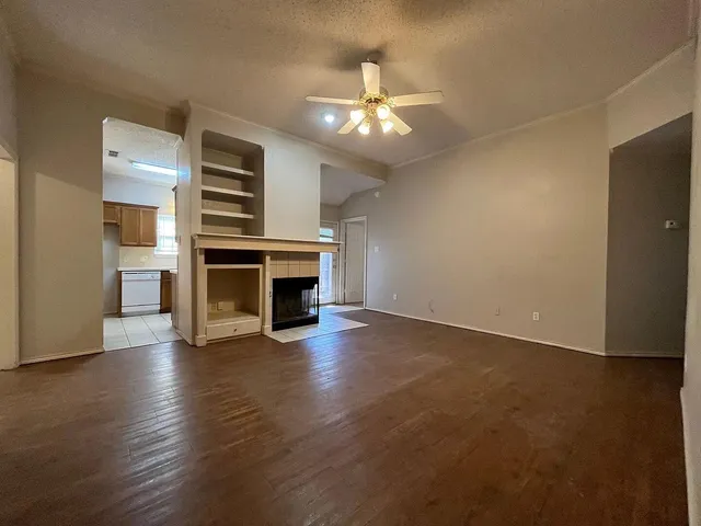$1,350 | 6113 8th Drive, Lubbock, TX 79416