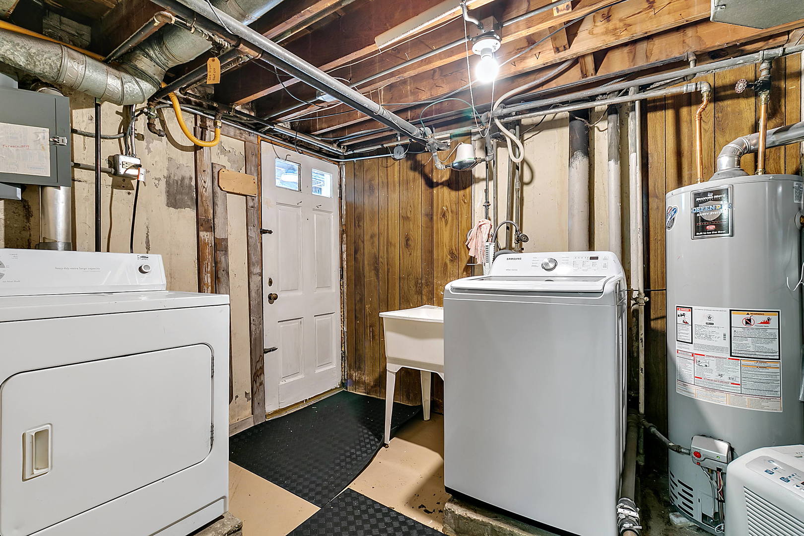 2949 Lincoln Avenue North Riverside, IL 60546 - Photo 14 of 26 a utility room with dryer and washer