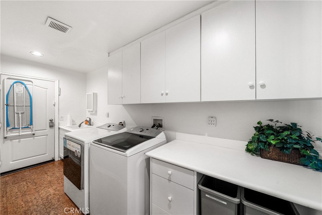 1607 Green Ridge Terrace West Covina, CA 91791 - Photo 25 of 55