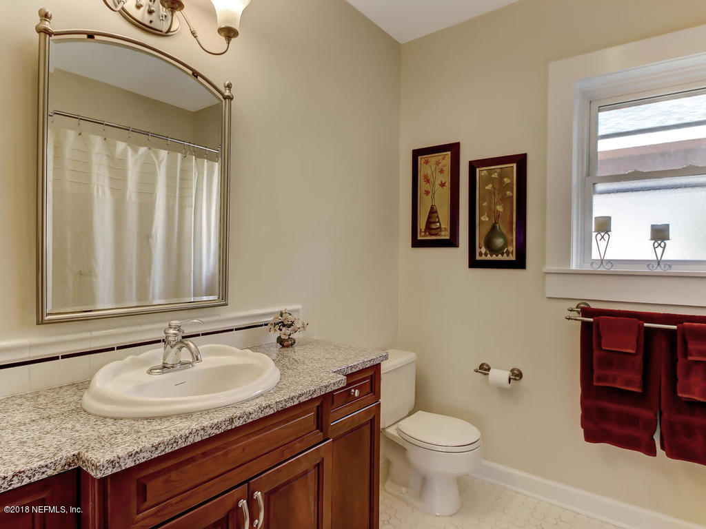 3659 Riverside Avenue Jacksonville, FL 32205 - Photo 17 of 28 2nd Bathroom