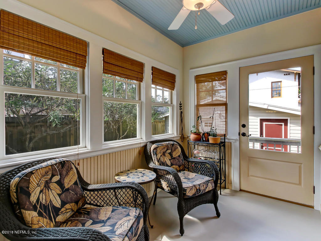 3659 Riverside Avenue Jacksonville, FL 32205 - Photo 5 of 28 Sun Porch