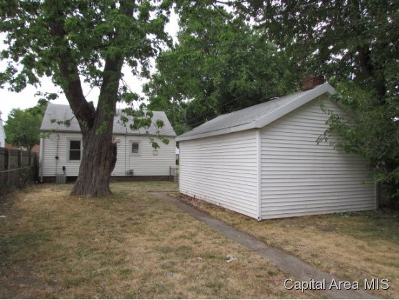 2524 South 5th Street Springfield, IL 62703 - Photo 4 of 15