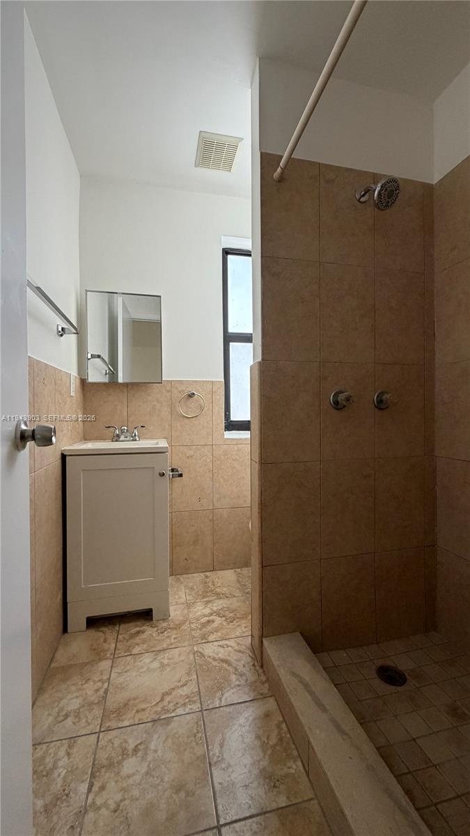 1360 Northwest 36th Street, Unit 1360 Miami, FL 33142 - Photo 7 of 8