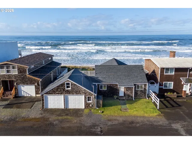$937,000 | 633 North Pacific Street, Rockaway Beach, OR 97136