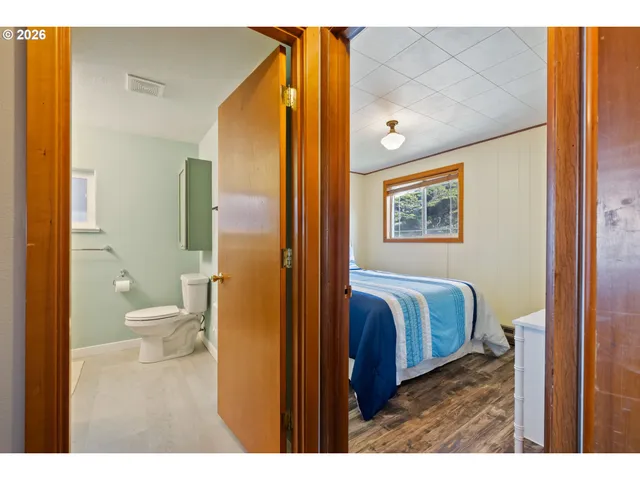 $937,000 | 633 North Pacific Street, Rockaway Beach, OR 97136