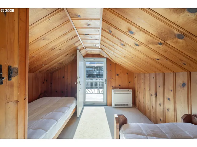 $937,000 | 633 North Pacific Street, Rockaway Beach, OR 97136