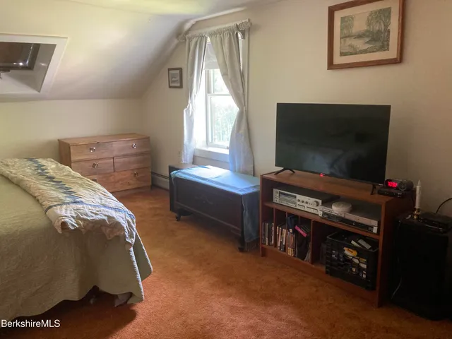 $347,700 | 14 Blotz Road, Washington, MA 01223