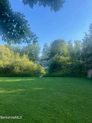 a view of a storage & utility room