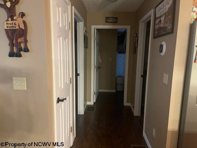 54 South Grove Avenue Reedsville, WV 26547 - Photo 10 of 32 Gallery Image 10