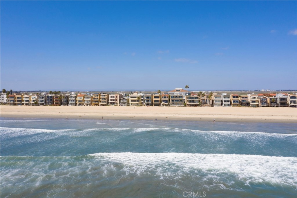 94 A Surfside Seal Beach, CA 90740 - Photo 27 of 33 a view of a field