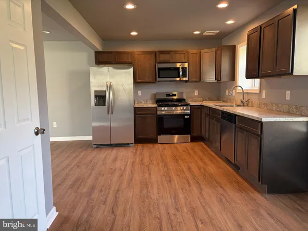 $2,750 | 5517 Schumacher Drive, Unit B, Bristol, PA 19007