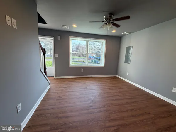 $2,750 | 5517 Schumacher Drive, Unit B, Bristol, PA 19007