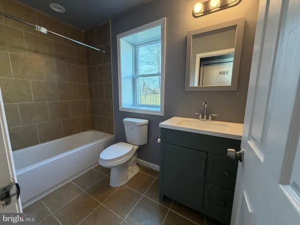 $2,750 | 5517 Schumacher Drive, Unit B, Bristol, PA 19007