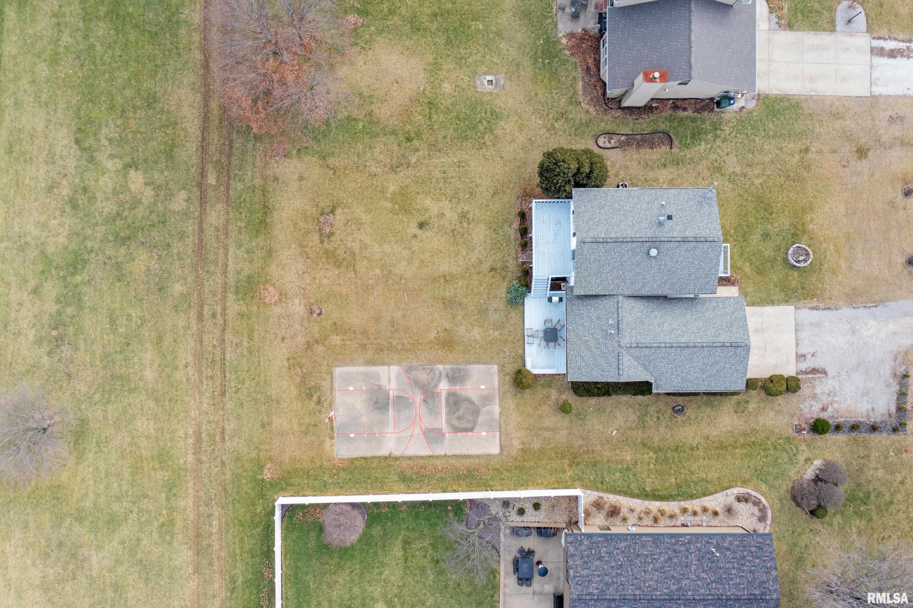 7624 North Radnor Road Peoria, IL 61615 - Photo 33 of 33 Gallery Image 33